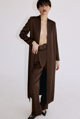 BROWN TRENCH  BROWN TROUSERS 